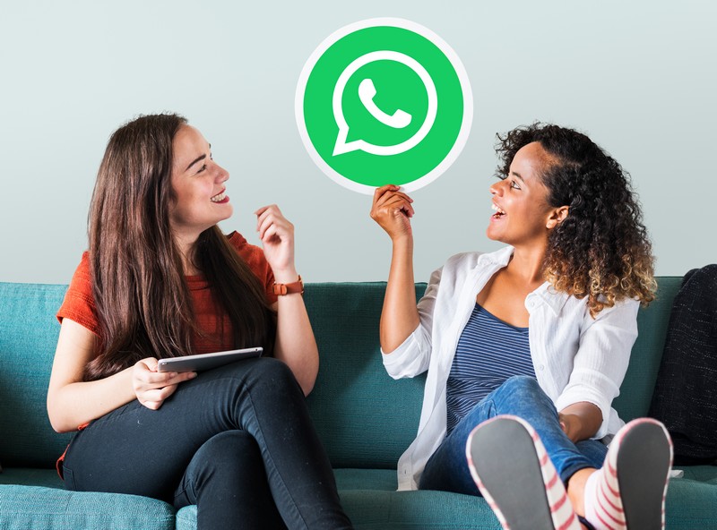 Comparación entre chatbot WhatsApp y Agente IA avanzado